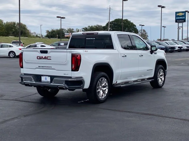 Used 2022 White GMC SLT image 8