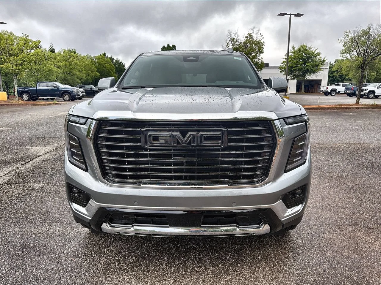 New 2026 Sterling Metallic GMC Elevation image 3