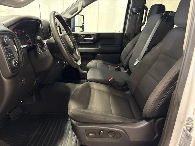 Used 2024 Summit White Chevrolet Custom image 26