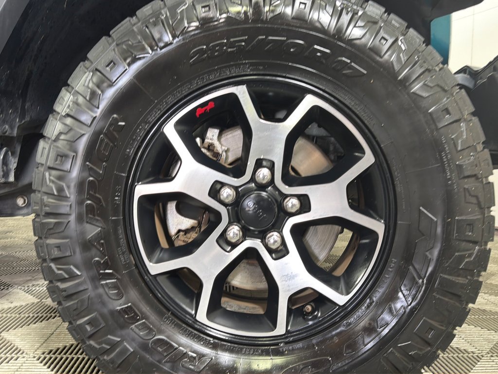 Used 2020 Teal Jeep Rubicon 4x4 image 33