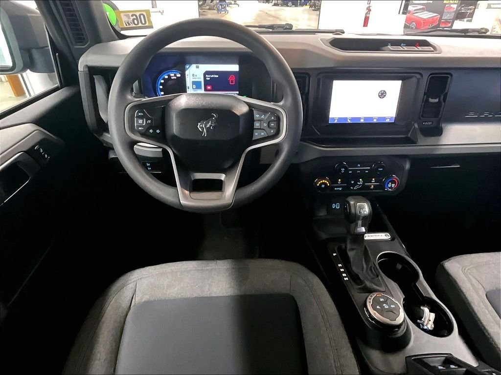 Used 2021 Blue Metallic Ford Base image 17