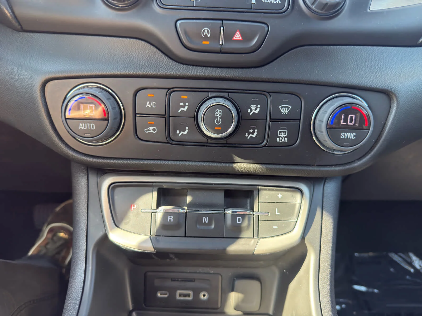 Used 2022 Cayenne Red Tintcoat GMC Denali image 23