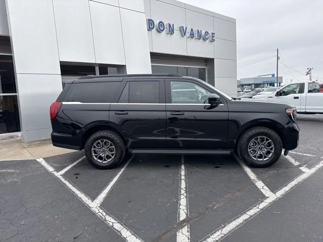 Used 2025 Black Ford Active image 6