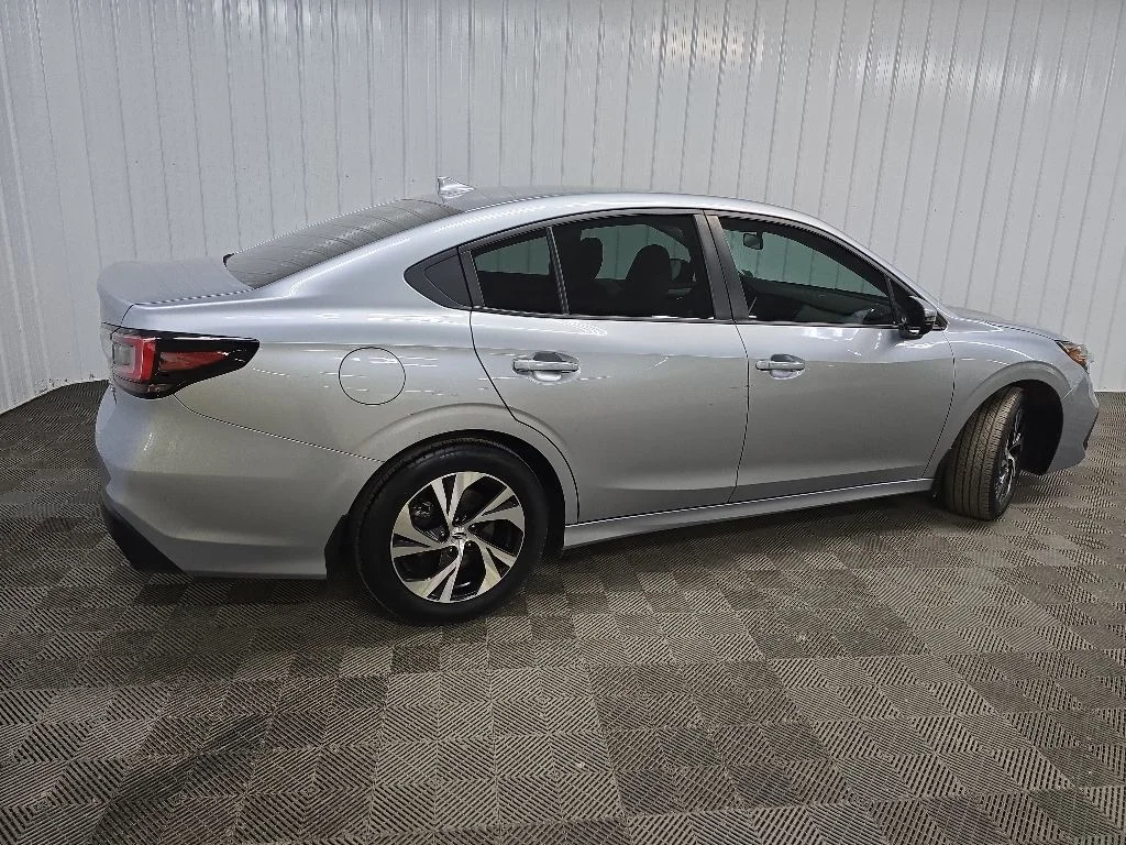 Used 2023 Ice Silver Metallic Subaru Premium image 3