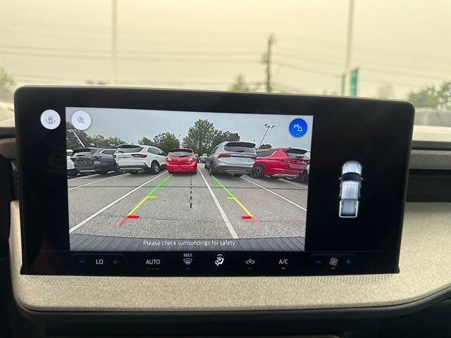 New 2026 Carbonized Gray Metallic Ford XLT image 18