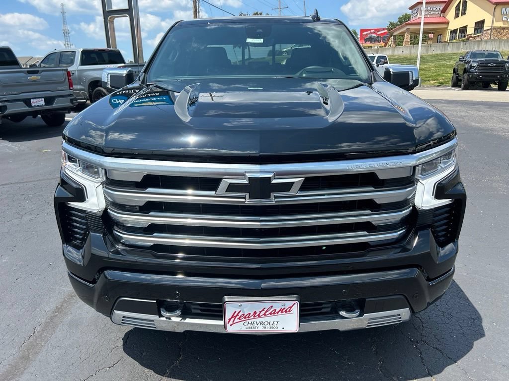New 2026 Black Chevrolet High Country image 2