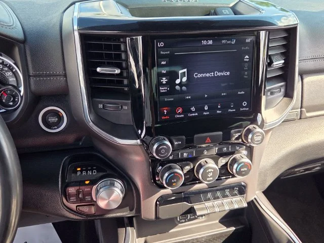 Used 2021 Blue Ram Laramie image 19
