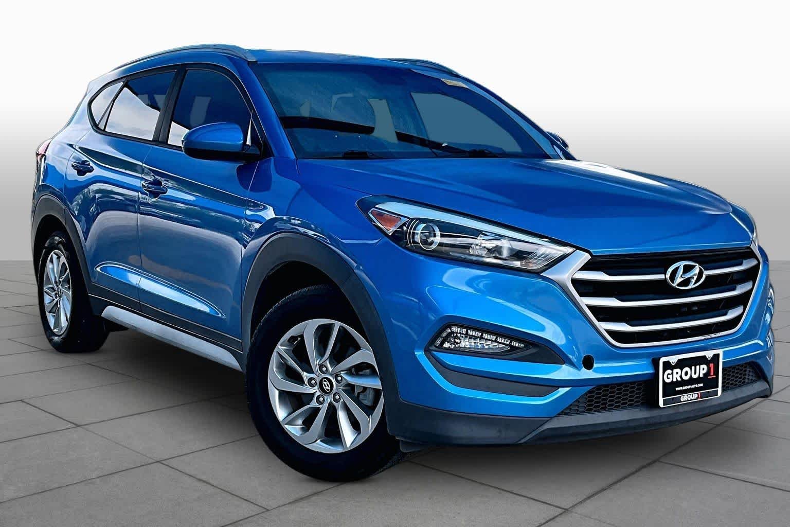 Used 2018 Caribbean Blue Hyundai SEL image 3