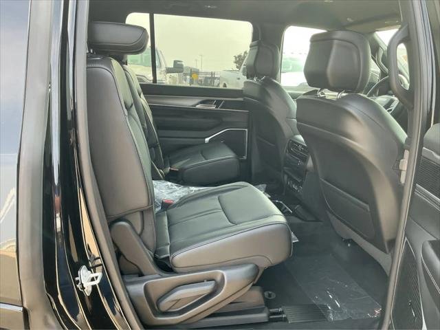 New 2026 High Gloss Black Exterior Paint Jeep Grand Wagoneer image 19