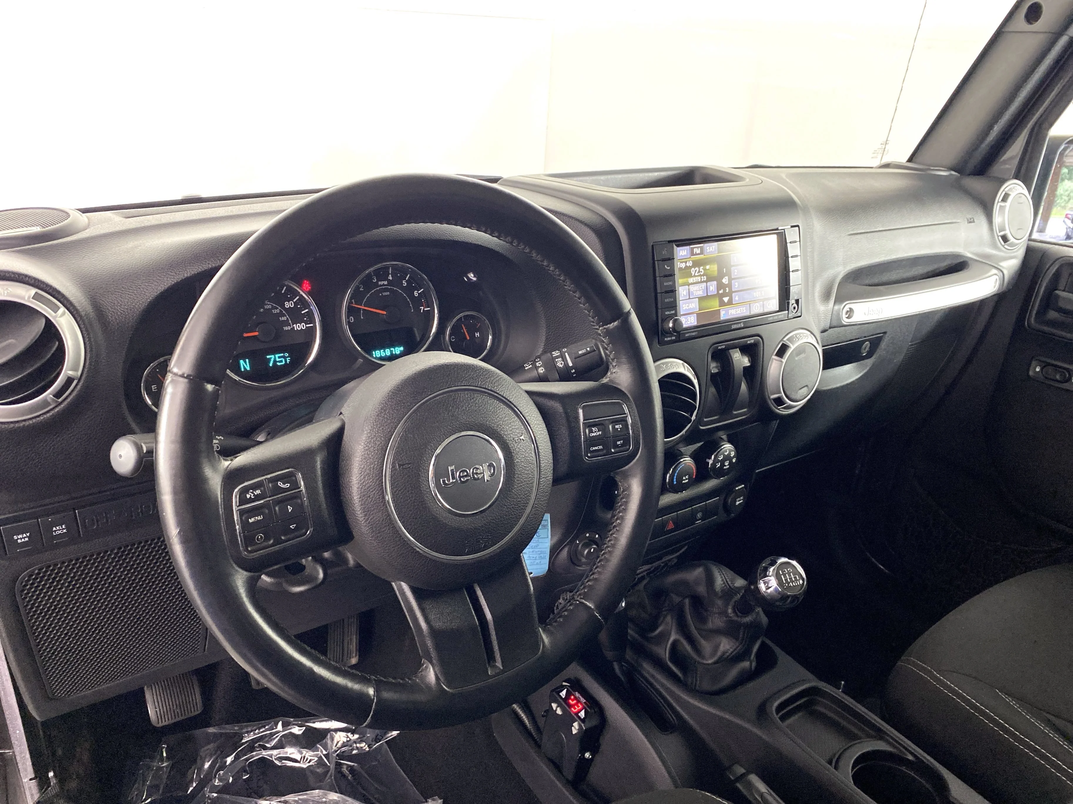 Used 2016 Granite Crystal Metallic Clearcoat Jeep Rubicon image 16