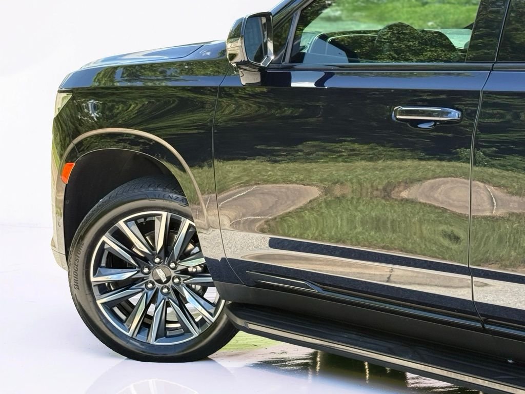Used 2023 Blue Cadillac Sport image 9