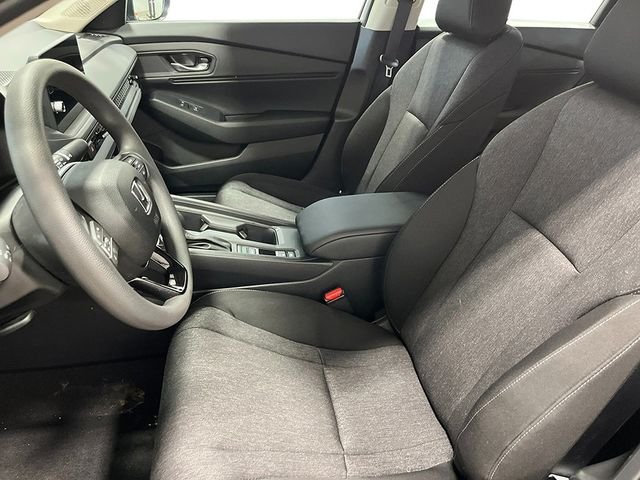 New 2026 Meteorite Gray Metallic Honda SE image 9