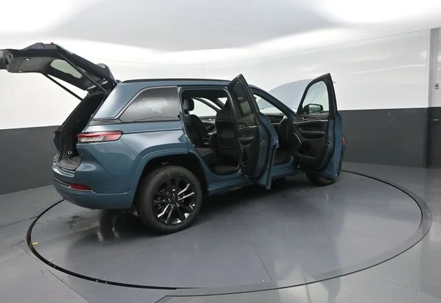 New 2026 Steel Blue Jeep Limited Reserve image 35