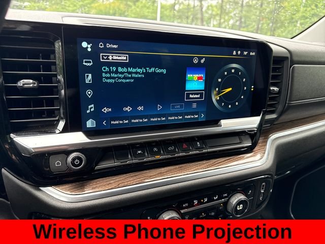 Used 2022 Black Chevrolet LT image 17