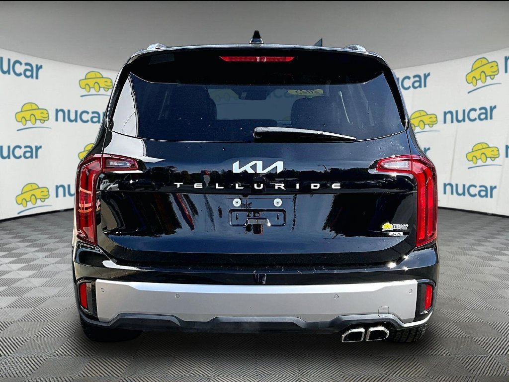 Used 2025 Black Kia S image 6