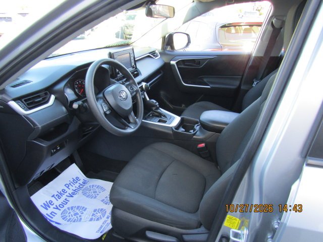 Used 2021 Silver Sky Metallic Toyota LE image 17