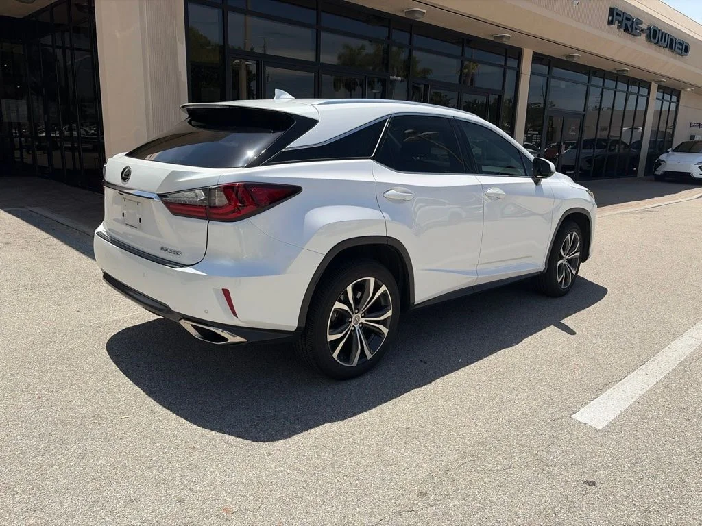 Used 2017 White Lexus 350 image 3