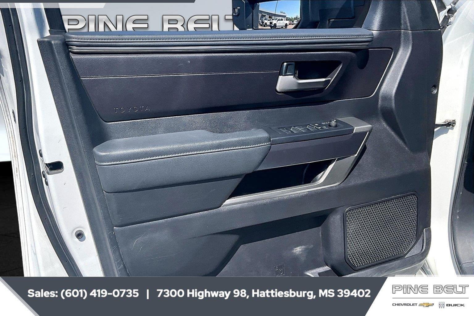 Used 2023 White Toyota SR5 image 18