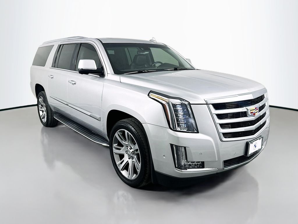 Used 2017 Radiant Silver Metallic Cadillac Luxury image 3