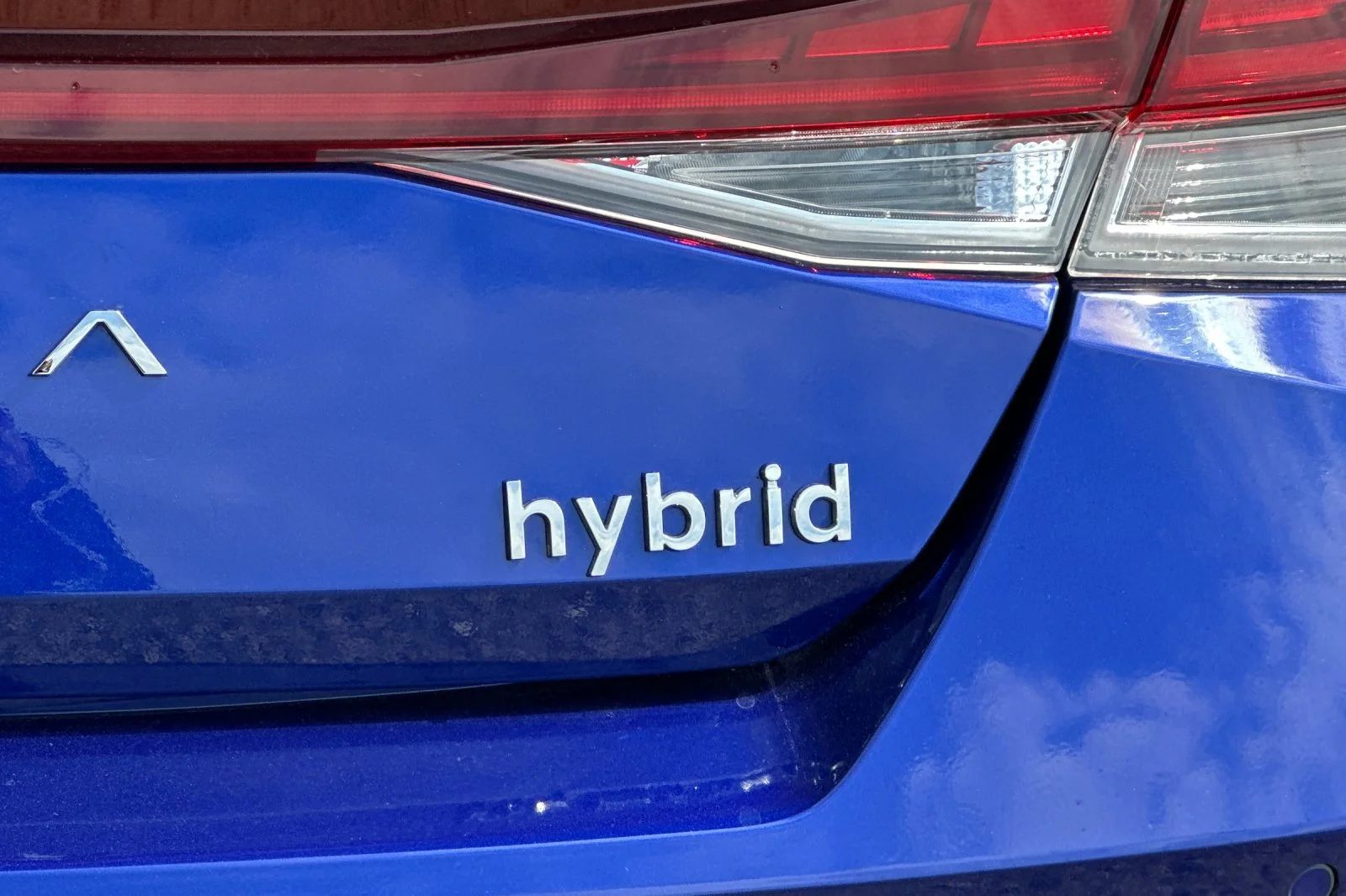 Used 2023 Intense Blue Hyundai Limited image 26