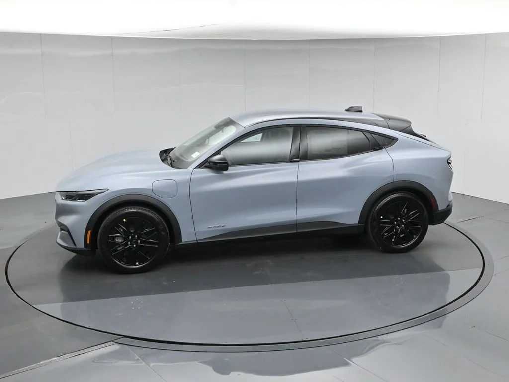 New 2026 Glacier Gray Metallic Tri-coat Ford Select image 41