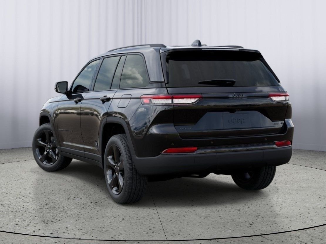 Used 2025 Black Jeep Limited image 3