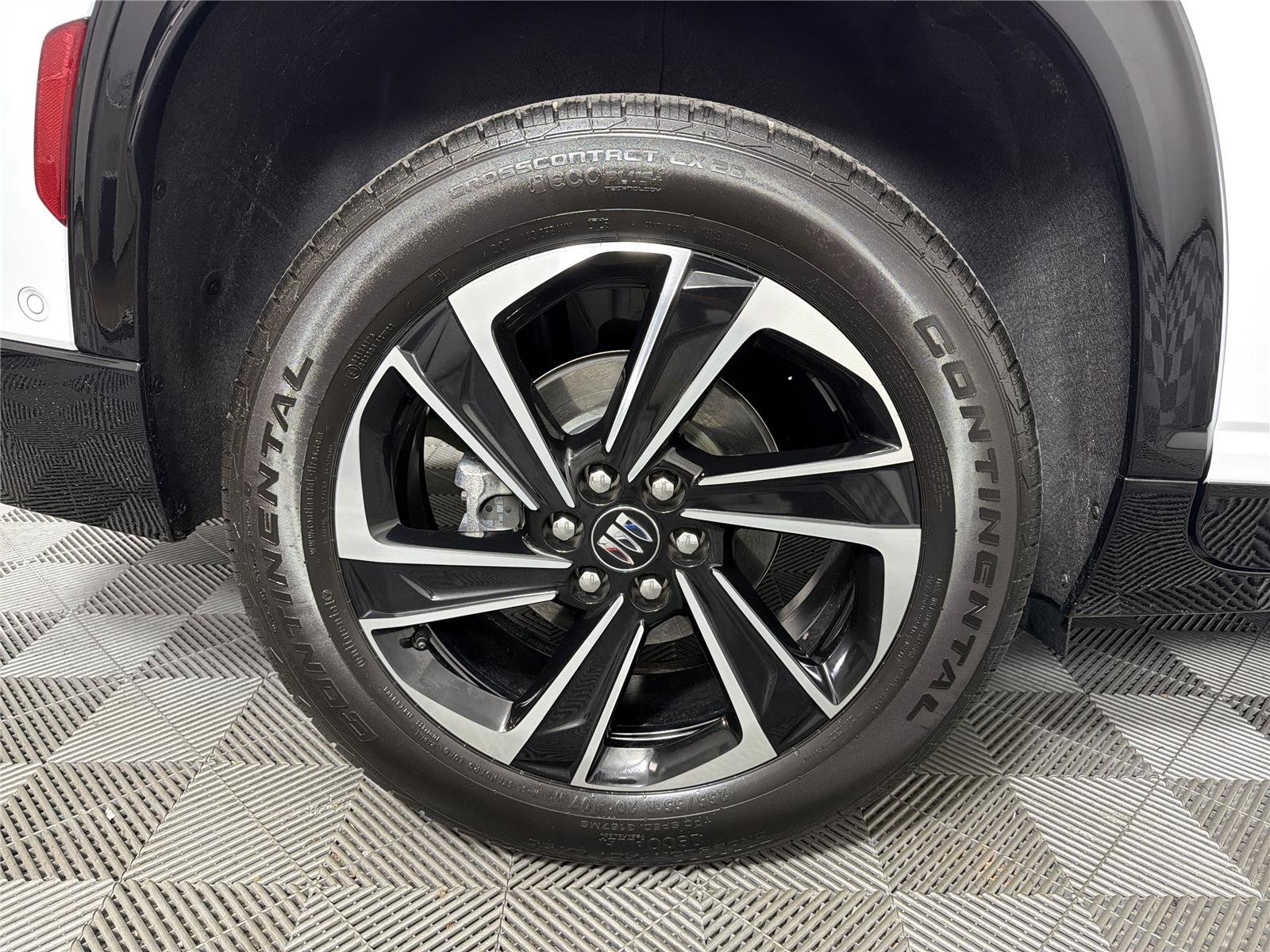 2026 Buick Enclave Sport Touring - Photo 16
