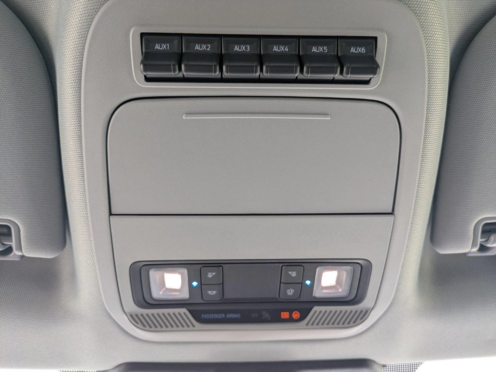 New 2026 Oxford White Ford F-250® XL image 27