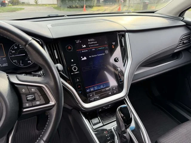 Used 2020 Black Subaru Premium image 28