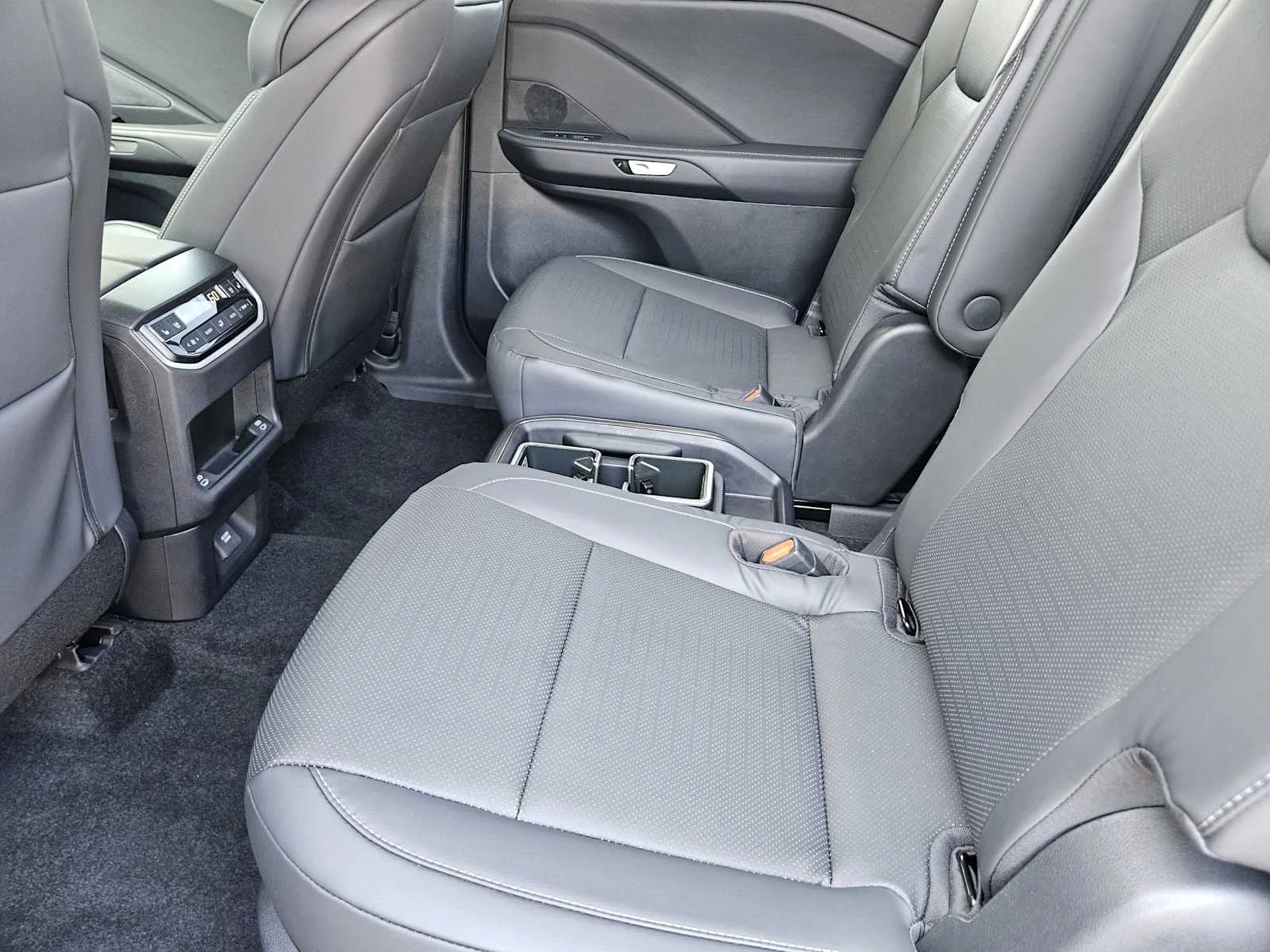 Certified Used 2025 WIND CHILL PEARL Lexus F SPORT Premium image 21
