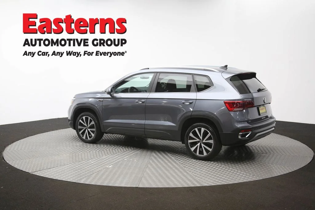 Used 2022 Gray Volkswagen 1.5T SE image 60