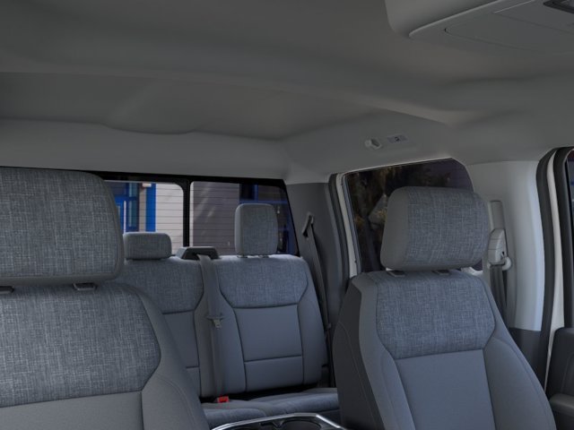 New 2026 Oxford White Ford XLT image 22