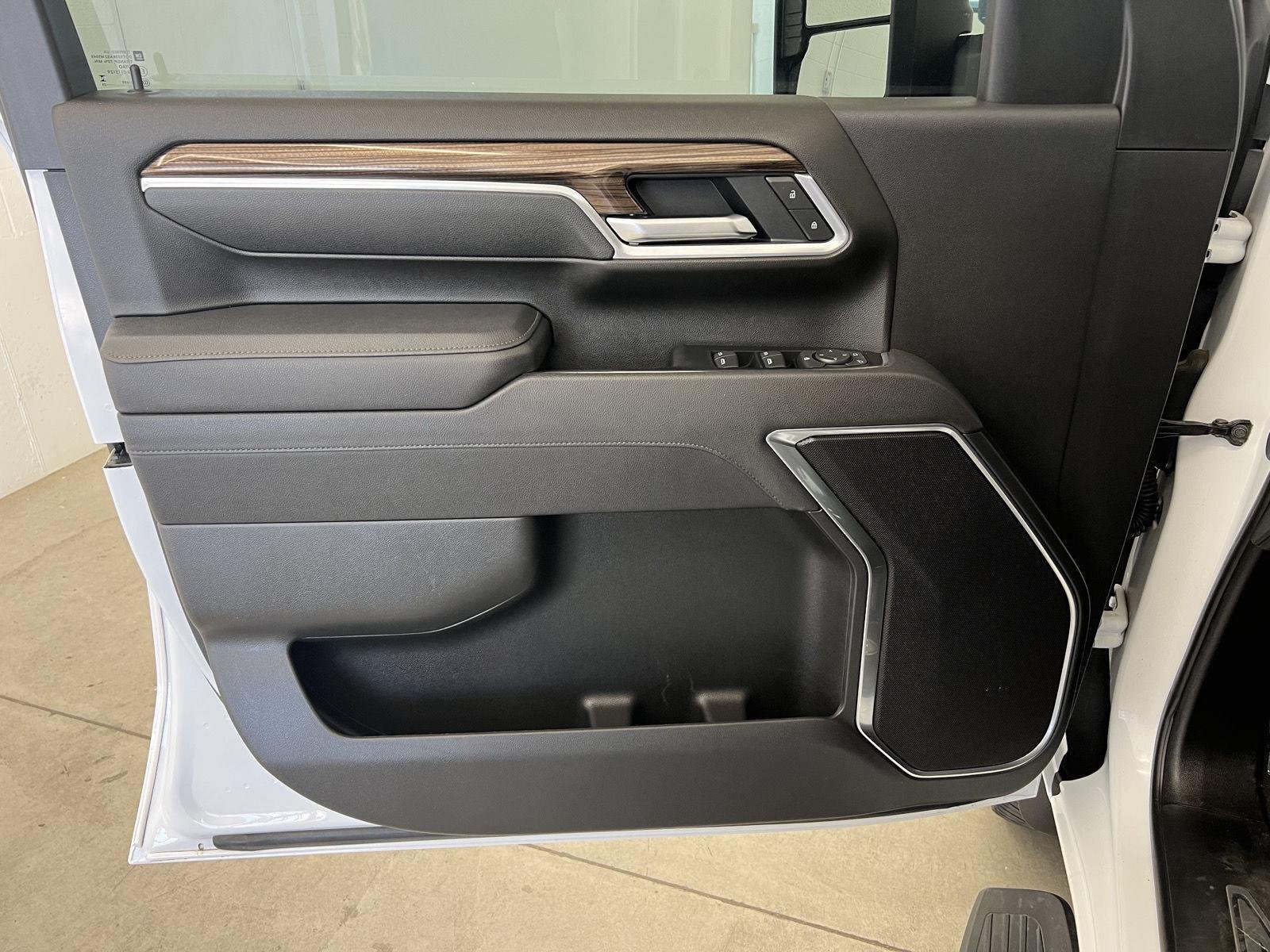 2025 Chevrolet Silverado 2500HD LT - Photo 12