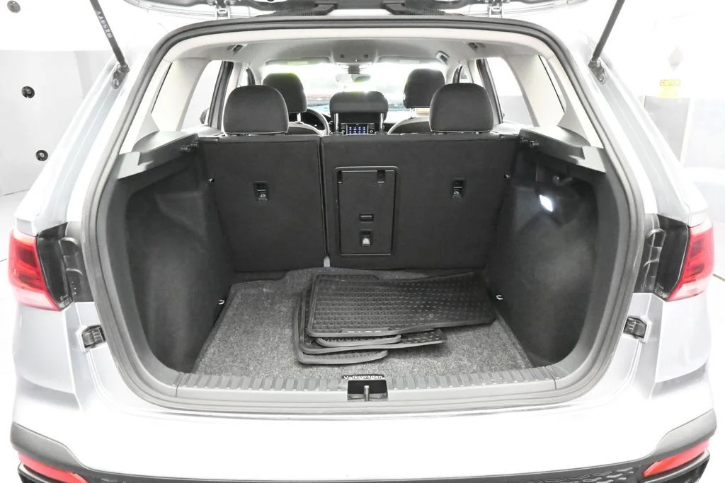 Used 2024 Silver Volkswagen 1.5T S image 29