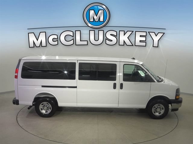 2025 Chevrolet Express Passenger LT - Photo 11