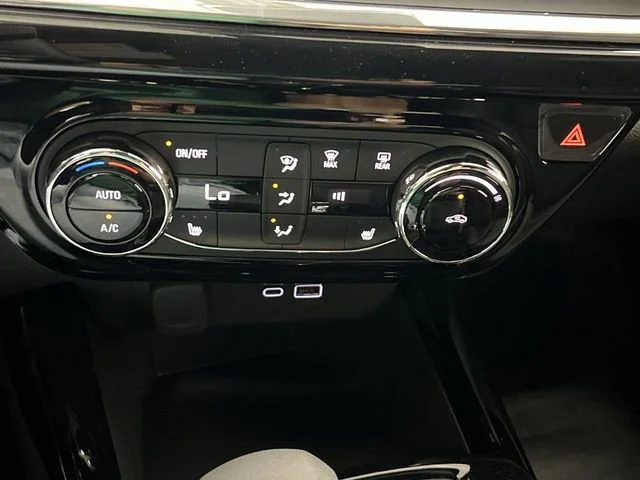 2026 Chevrolet Trax RS - Photo 18