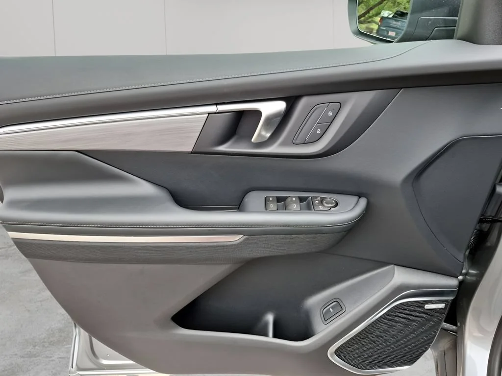 2026 Buick Enclave Preferred - Photo 27