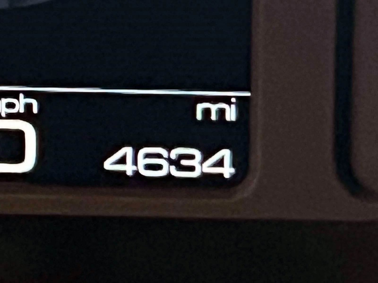 Used 2019 White Ferrari  image 31