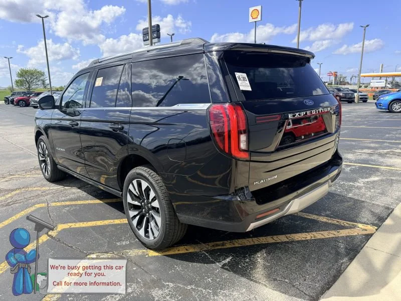 Used 2025 Black Metallic Ford Platinum image 3
