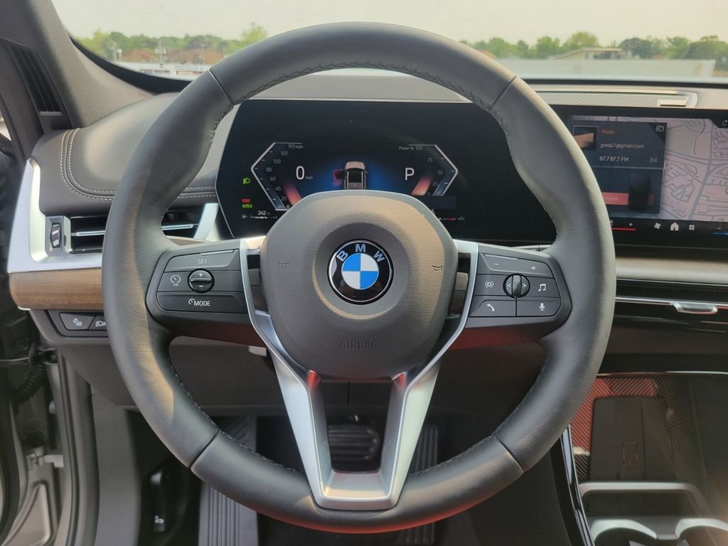 2025 BMW X1 28i - Photo 29