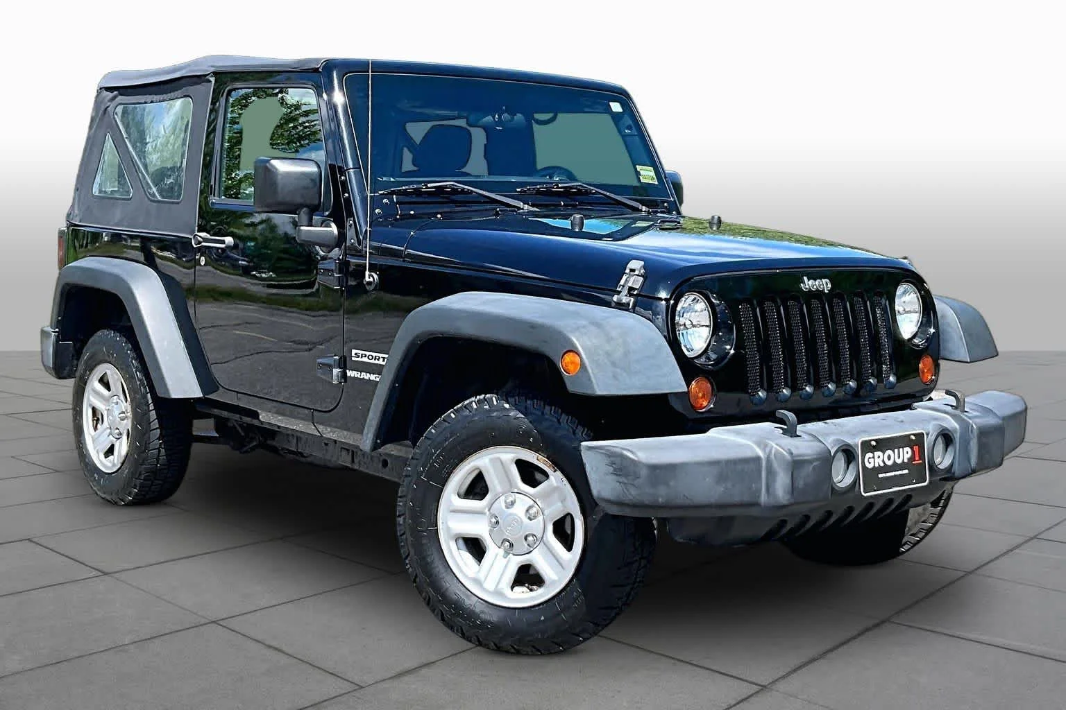 Used 2016 Black Clearcoat Jeep Sport image 3