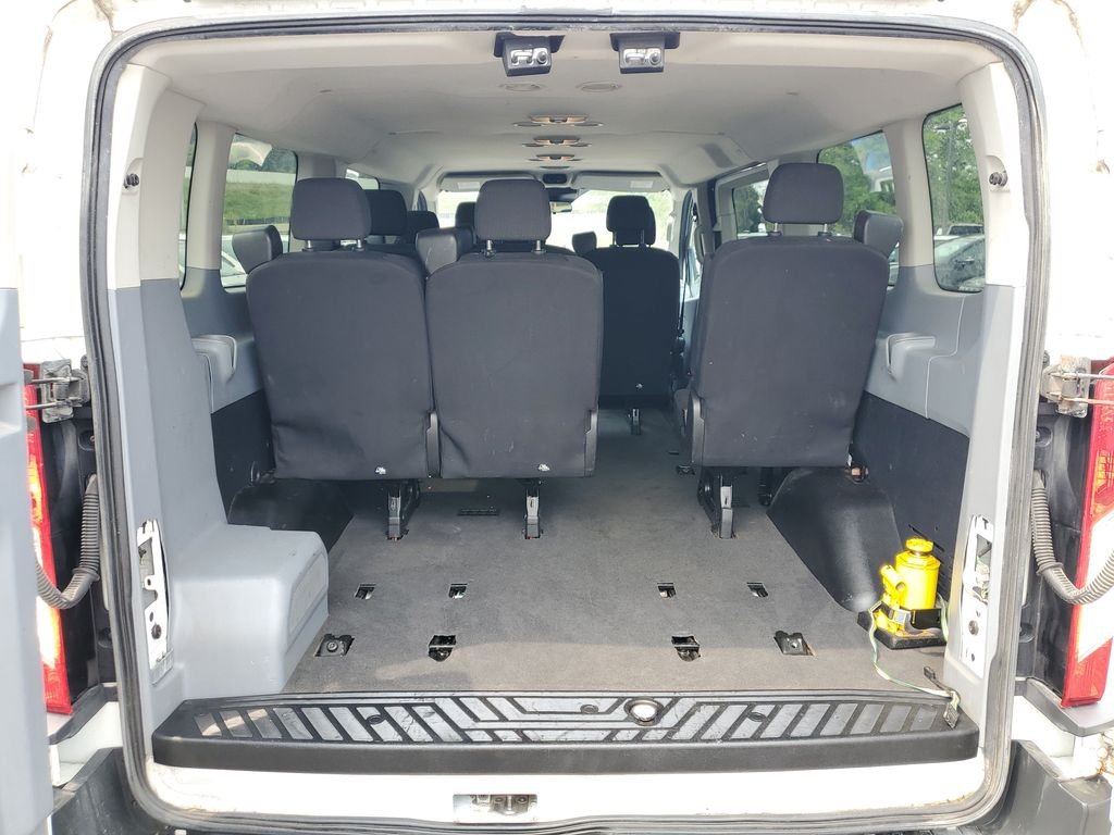 Used 2017 White Ford XLT image 8