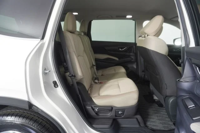 Used 2025 White Subaru Premium image 39