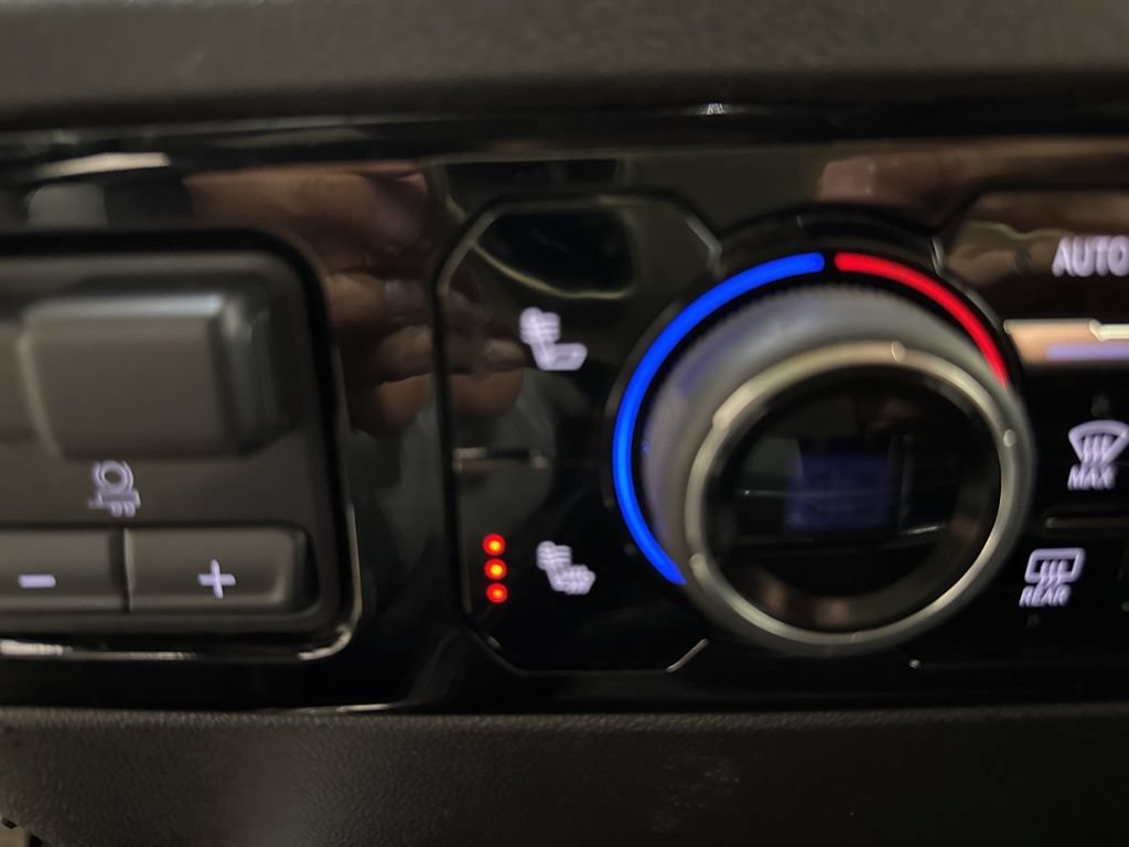 2025 Chevrolet Silverado 2500HD LT - Photo 20