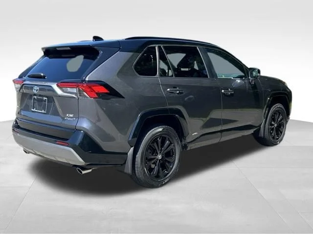 Certified Used 2024  Toyota XSE image 5