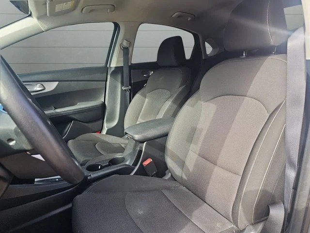 Used 2023 Gray Kia LXS image 10