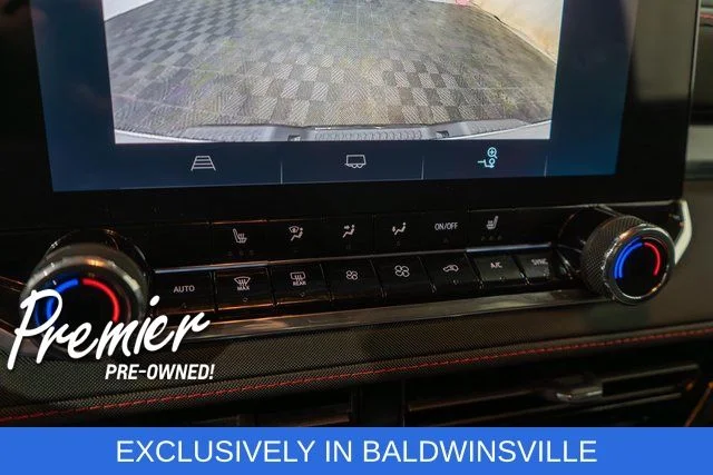 Used 2025 White Chevrolet Z71 image 22