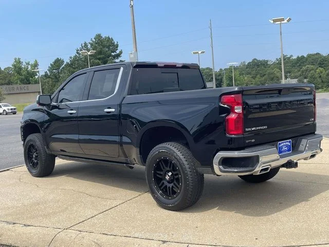 Used 2020 Black Chevrolet LTZ image 4