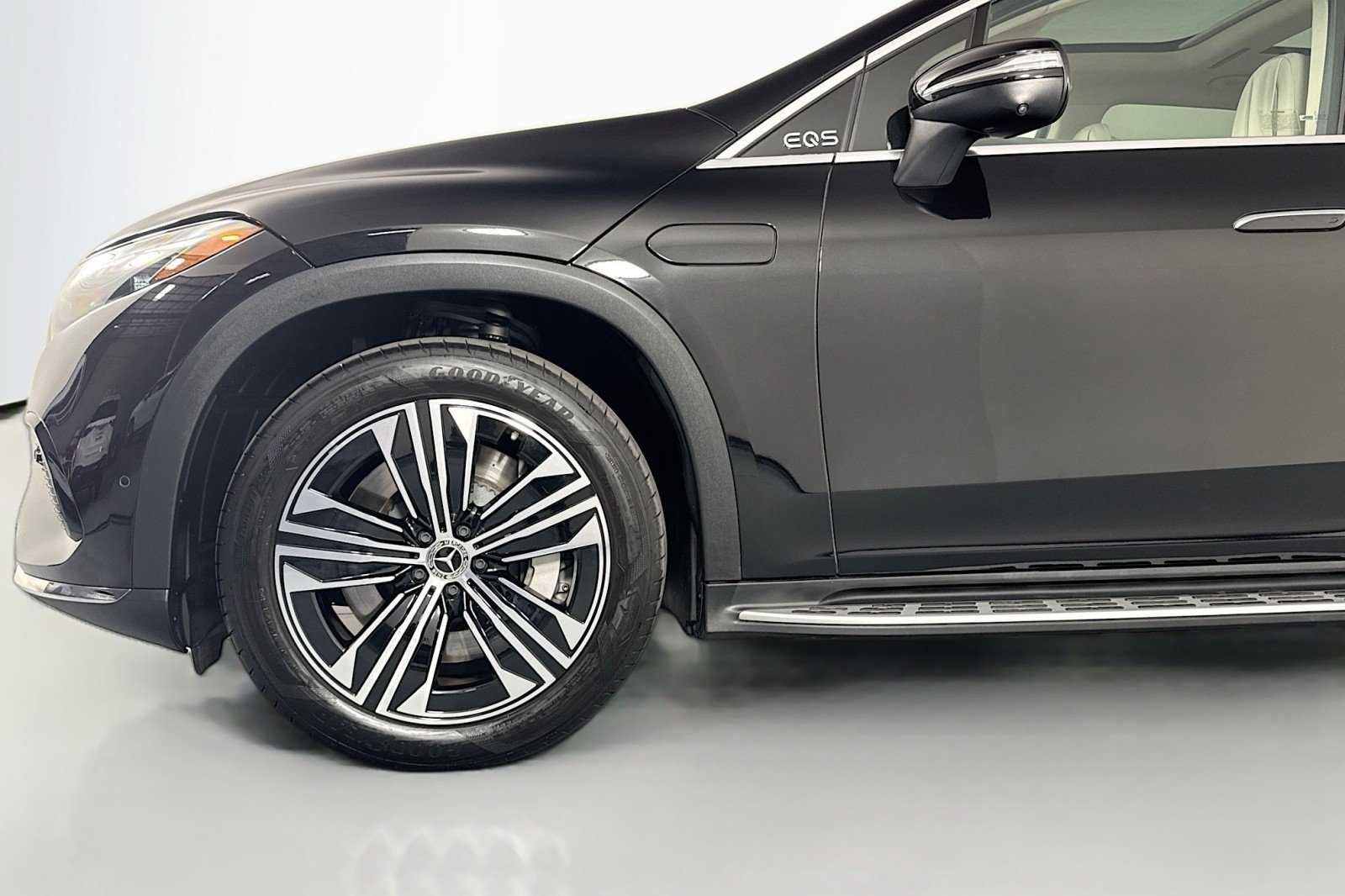 Certified Used 2024 Obsidian Black Metallic Mercedes-Benz 450+ image 12