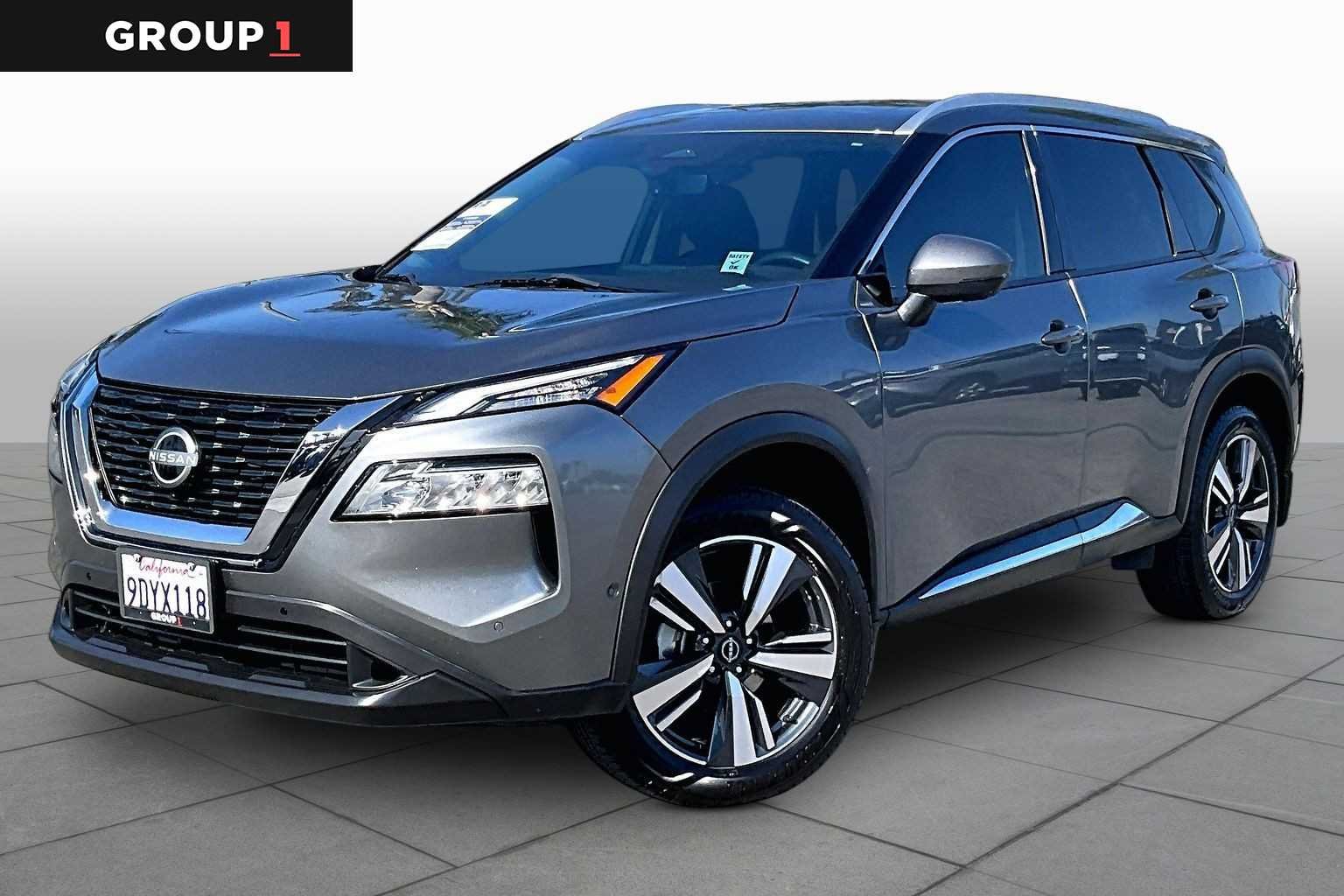2023 Nissan Rogue SL FWD's photo